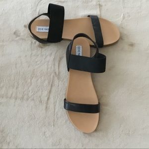 Steve Madden Black Sandals NWT